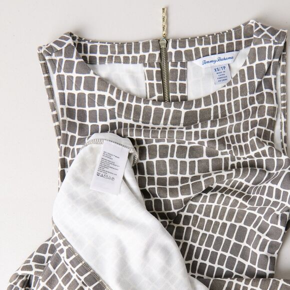 Tommy Bahama Sheath Dress Sz XS Geometric Print Resort Wear Vacation Statement - Picture 10 of 11